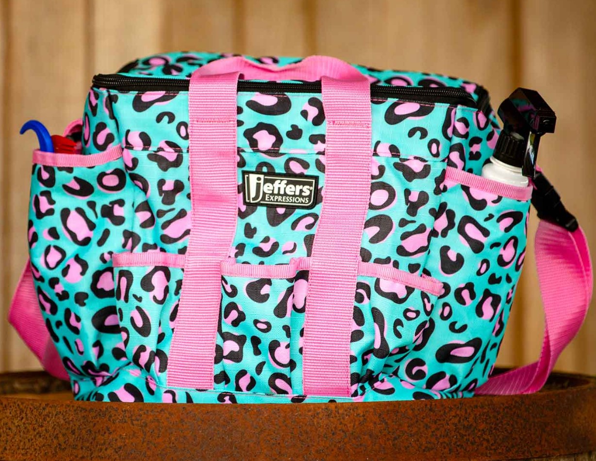 Deluxe Grooming Bag